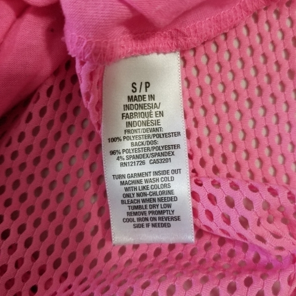 Aeropostale sport top size small. - Picture 4 of 7